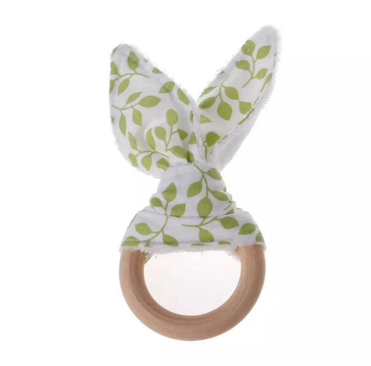 Knotted Rattle Teether in Spring Leaves