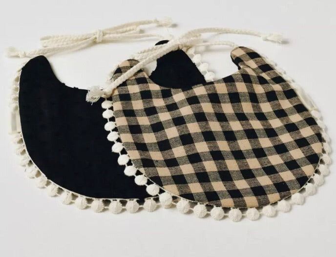 Double sided vintage bib in Retro check's